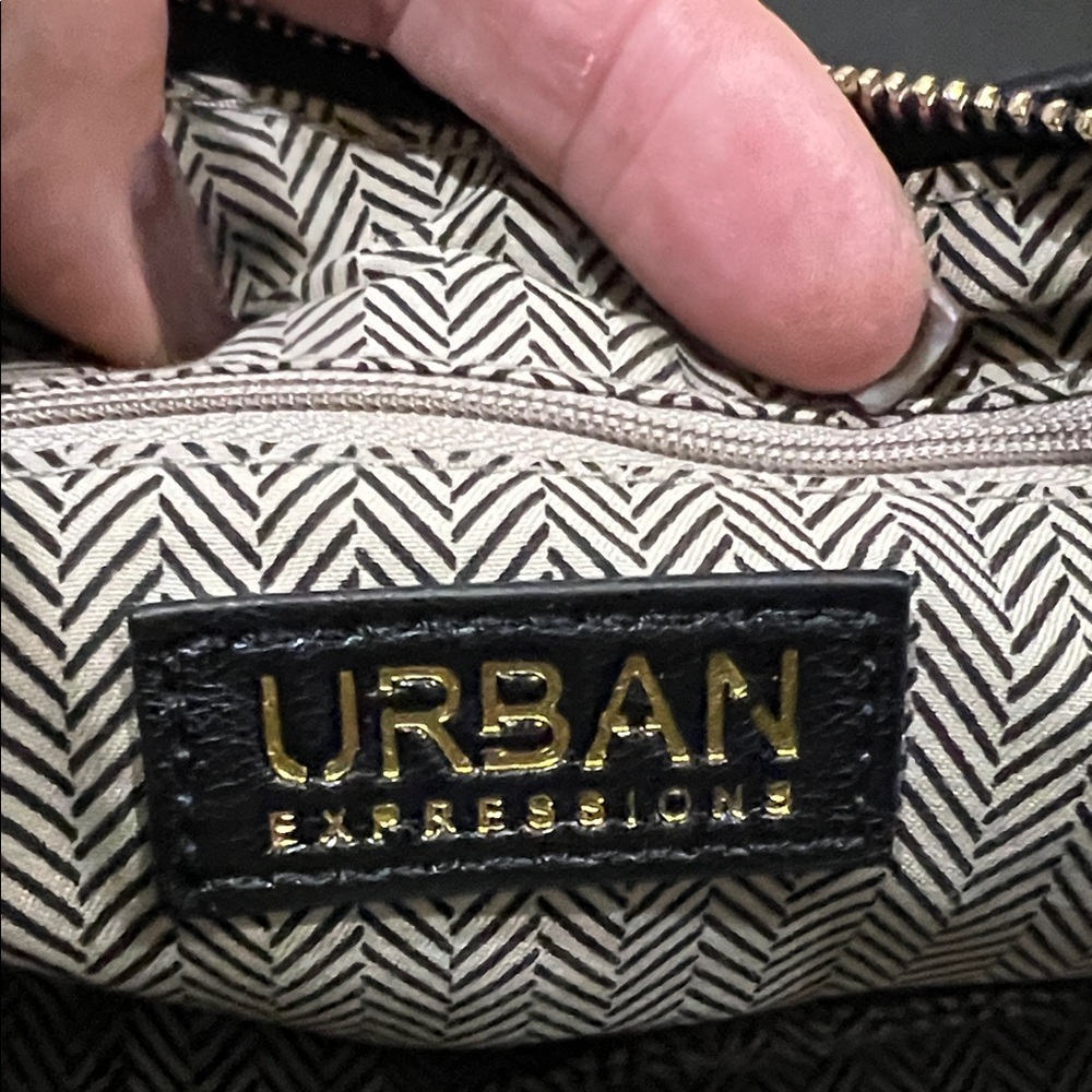 Urban Expressions | Natural Woven Shoulder Bag w/ Braided Handle - Picture 6 of 11